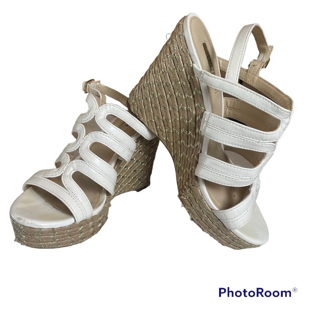 Jennifer Lopez Birch Strappy Wedge Sandals Size